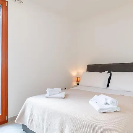 Apartamento Lovely And Quiet -