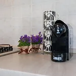 Lovely And Quiet - Апартаменты *