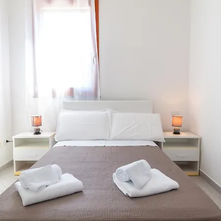 Lovely And Quite - By Sardinianworld Apartment Bosa